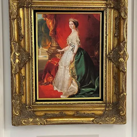 Eugenie Apartamento *